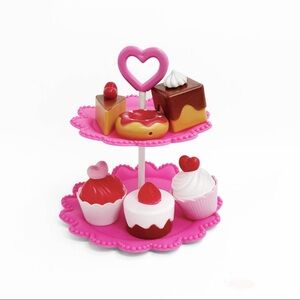 Target Bullseye Playground Valentine’s Day 2-Tier Dessert Tray w/ 6 desserts